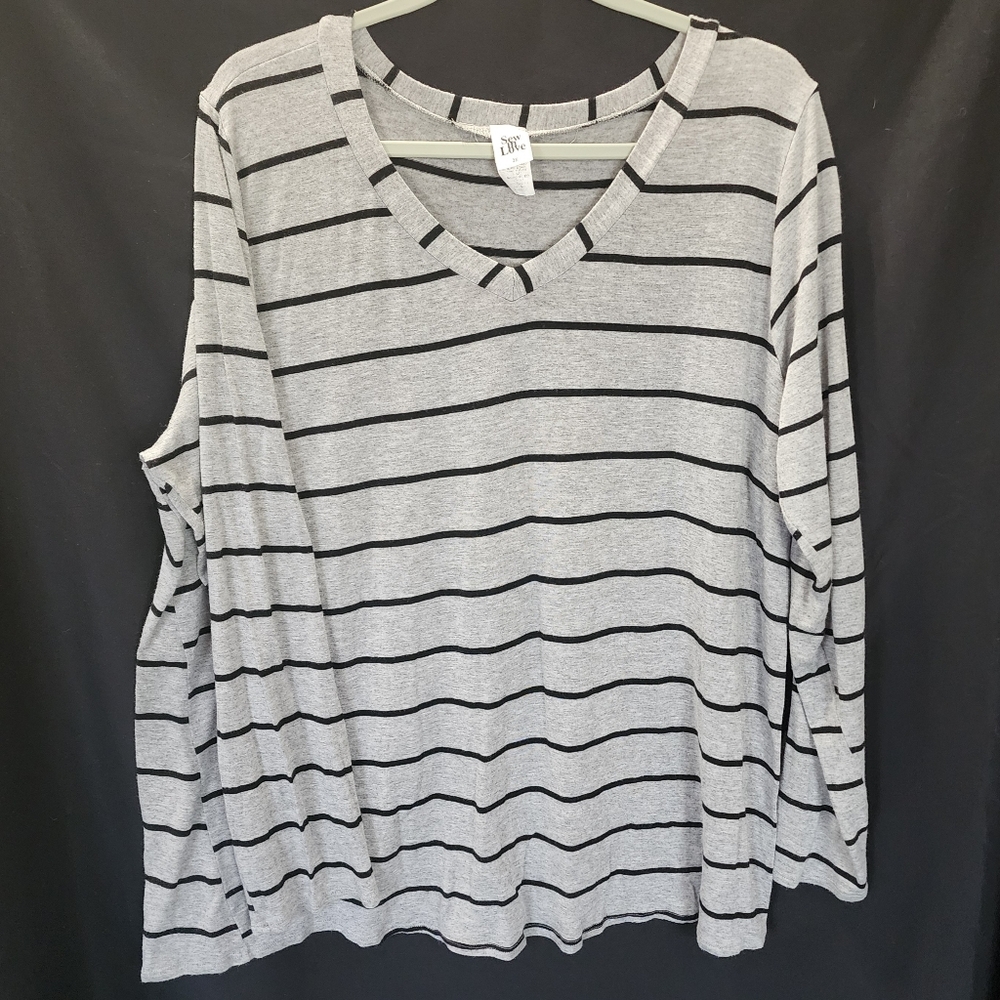 Minimalist Striped V Neck Long Sleeve Top | Sew In Love | 2X